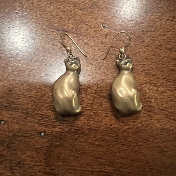 Vintage Gold Cat Dangle Earrings - Picture 1 of 2